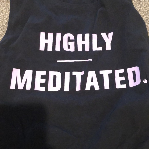 Size 4 Lululemon tank - Picture 2 of 3